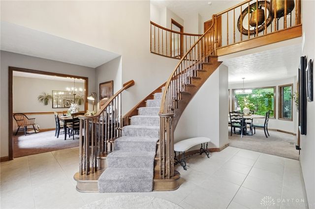 7670 Whispering Oaks Trail, Tipp City, OH 45371