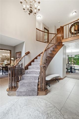 7670 Whispering Oaks Trail, Tipp City, OH 45371