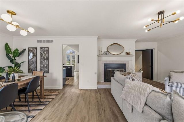 11301 Lowell Avenue, Overland Park, KS 66210