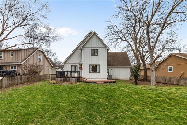 11301 Lowell Avenue, Overland Park, KS 66210