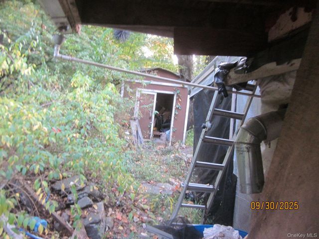 11 Woodland Circle S, Monroe, NY 10950