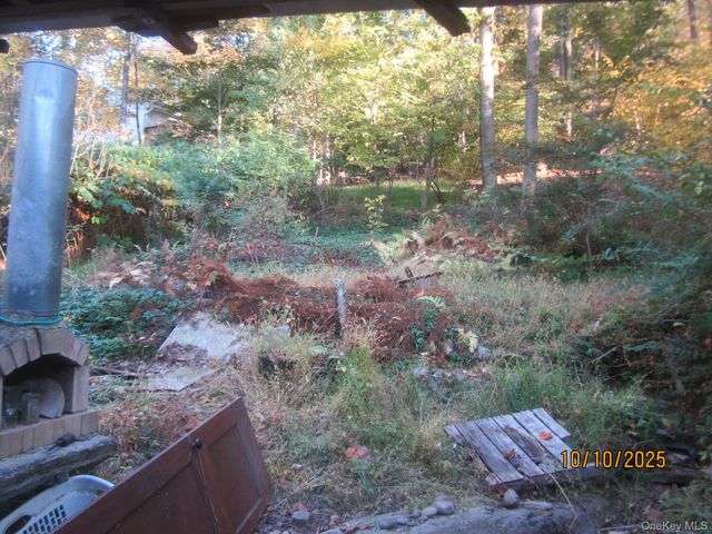 11 Woodland Circle S, Monroe, NY 10950
