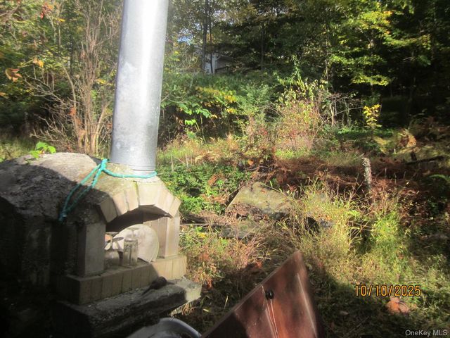 11 Woodland Circle S, Monroe, NY 10950