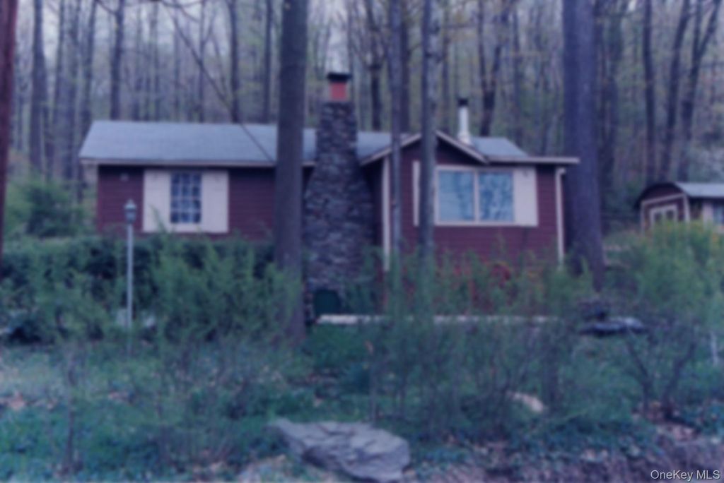 11 Woodland Circle S, Monroe, NY 10950