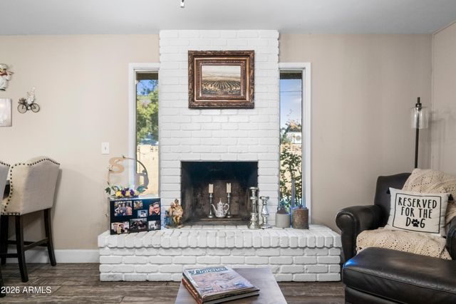 3934 W MYRTLE Avenue, Phoenix, AZ 85051
