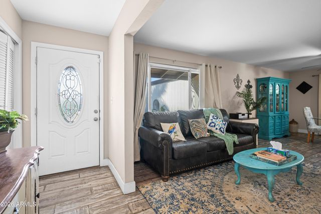 3934 W MYRTLE Avenue, Phoenix, AZ 85051