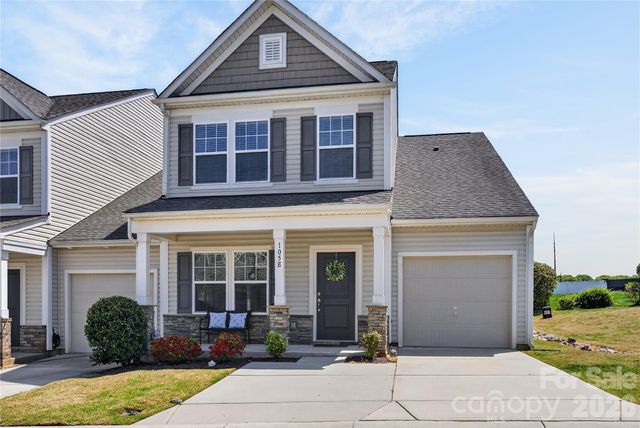 105 Brookshire Lane E, Statesville, NC 28677