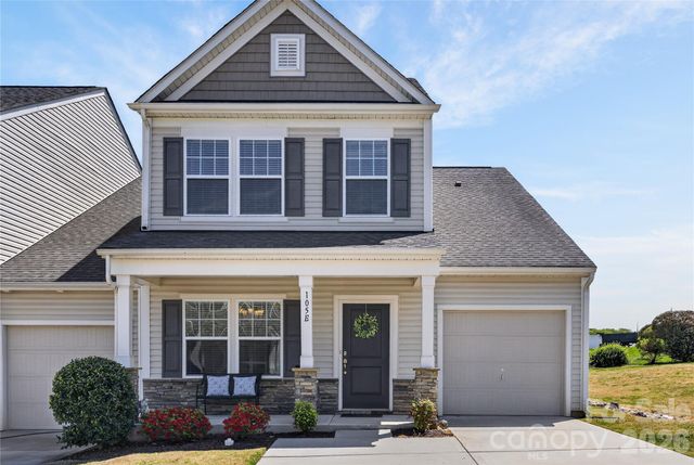 105 Brookshire Lane E, Statesville, NC 28677