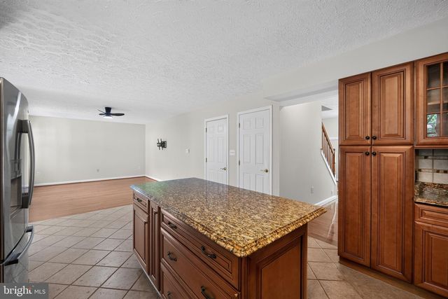 1624 OLD BAY LN, Severn, MD 21144