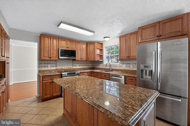 1624 OLD BAY LN, Severn, MD 21144