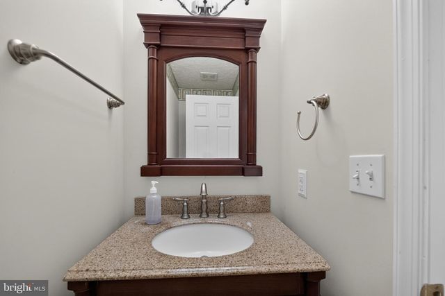 1624 OLD BAY LN, Severn, MD 21144