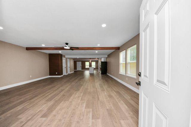 2430 Dolly Wright Street A, Houston, TX 77088