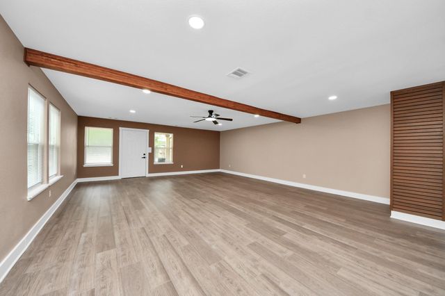 2430 Dolly Wright Street A, Houston, TX 77088