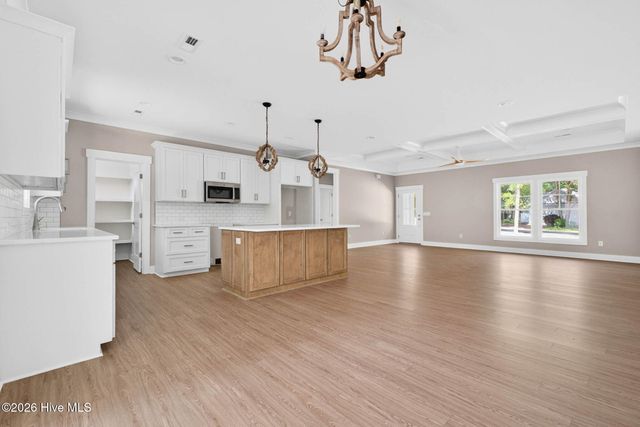 3275 Mooring Drive SE, Bolivia, NC 28422