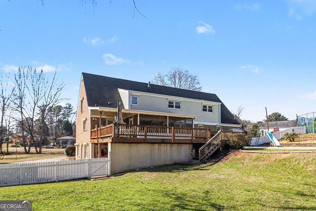 240 Smithstone Path, Fayetteville, GA 30214