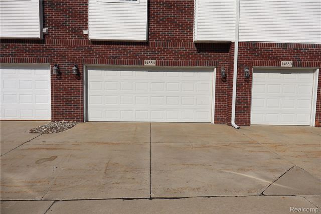 14554 Moravian Manor Circle 76, Sterling Heights, MI 48312