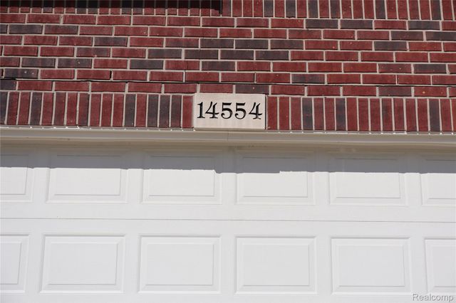 14554 Moravian Manor Circle 76, Sterling Heights, MI 48312