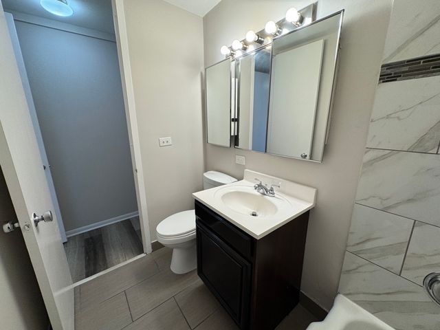 4800 S Chicago Beach Drive 308S, Chicago, IL 60615