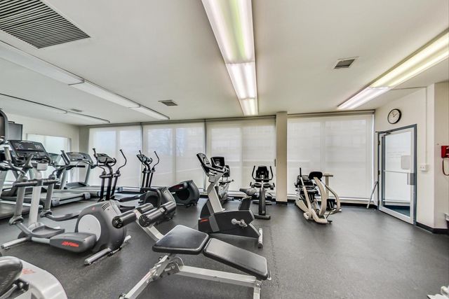 4800 S Chicago Beach Drive 308S, Chicago, IL 60615