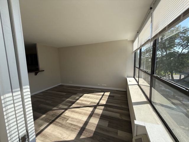 4800 S Chicago Beach Drive 308S, Chicago, IL 60615