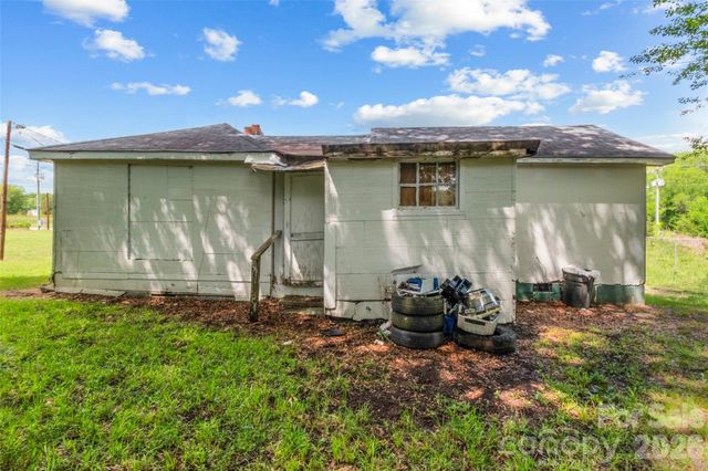 689c Pinckney Road, Chester, SC 29706