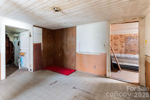689c Pinckney Road, Chester, SC 29706