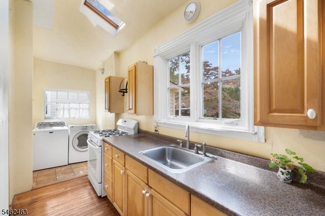 35 Maple Ave, Madison Boro, NJ 07940