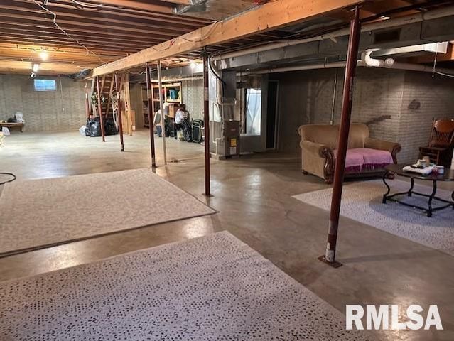 22 Appomatox Avenue, Jacksonville, IL 62650