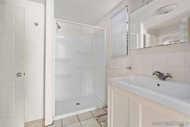 4270 S Tropico Dr, La Mesa, CA 91941