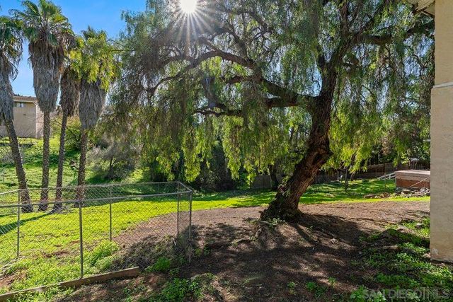 4270 S Tropico Dr, La Mesa, CA 91941