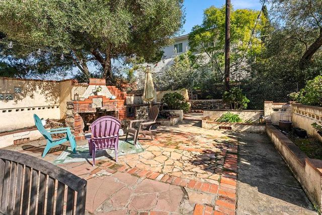 4270 S Tropico Dr, La Mesa, CA 91941