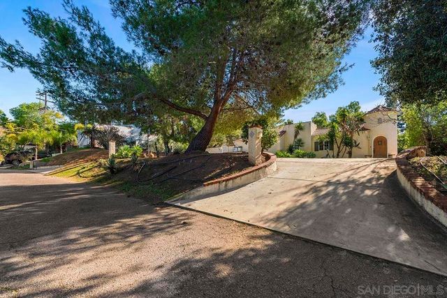 4270 S Tropico Dr, La Mesa, CA 91941