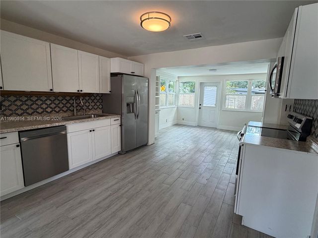 6604 Raleigh Street, Hollywood, FL 33024