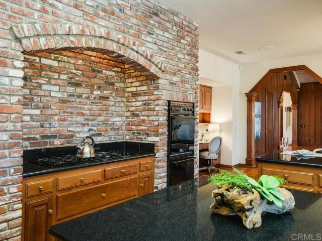 18246 Via Ascenso, Rancho Santa Fe, CA 92091