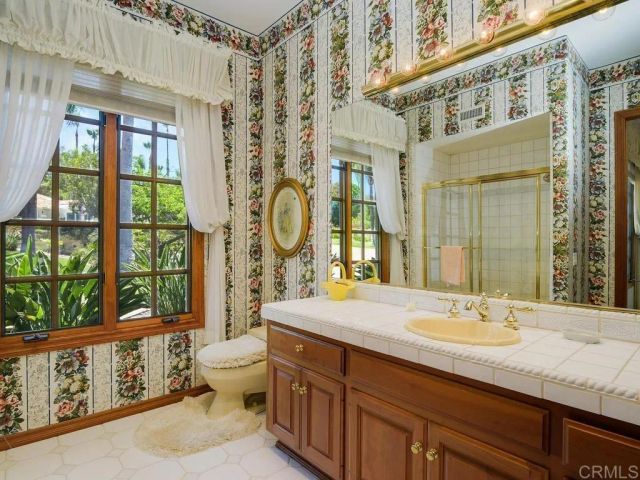 18246 Via Ascenso, Rancho Santa Fe, CA 92091