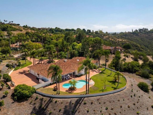 18246 Via Ascenso, Rancho Santa Fe, CA 92091