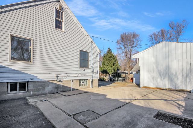 2321 Burr Street, Gary, IN 46406