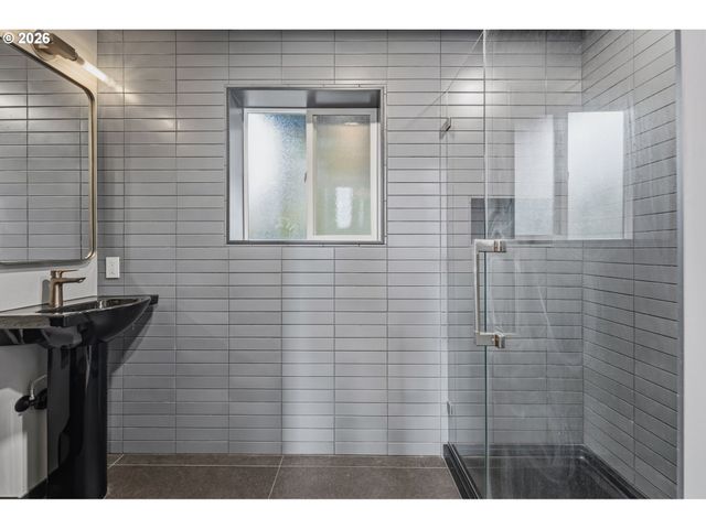 1187 NETZEL St, Oregon City, OR 97045