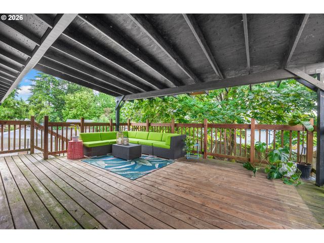 1187 NETZEL St, Oregon City, OR 97045