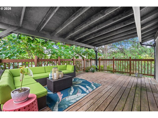 1187 NETZEL St, Oregon City, OR 97045