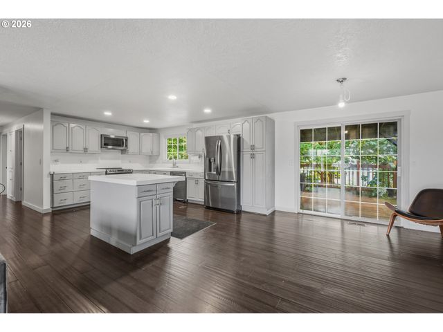 1187 NETZEL St, Oregon City, OR 97045