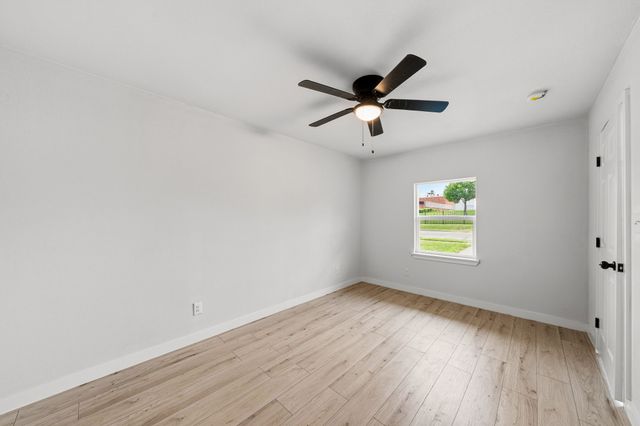 3842 Soft Wind Drive, Dallas, TX 75241