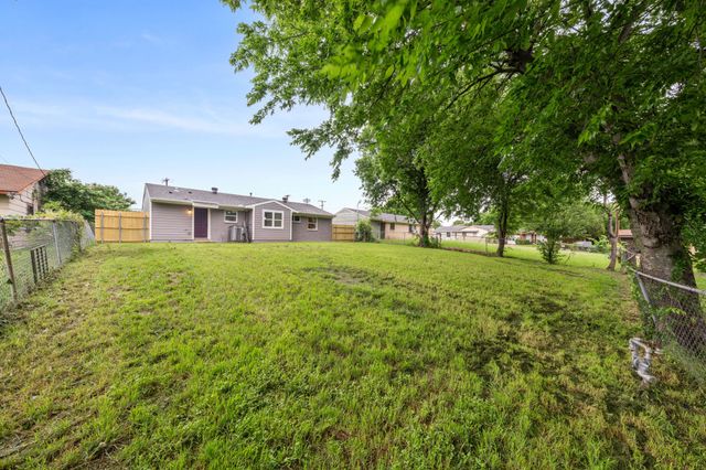 3842 Soft Wind Drive, Dallas, TX 75241