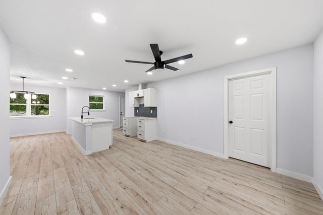 3842 Soft Wind Drive, Dallas, TX 75241