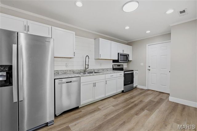 517 E 11th Street, Washington, MO 63090