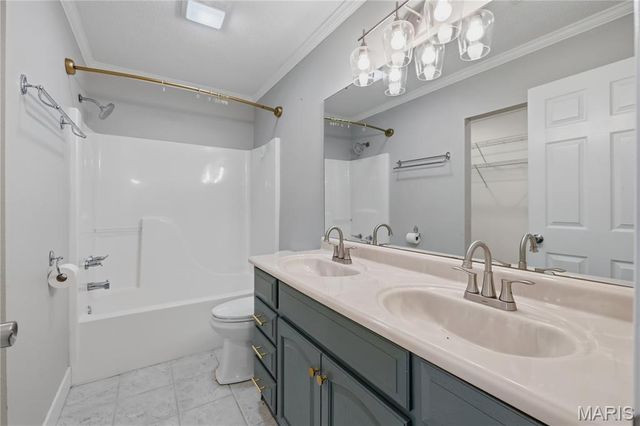517 E 11th Street, Washington, MO 63090