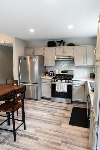8103 Rocky Glen Place, Fort Wayne, IN 46825