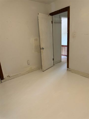 508 SW 18th St, Lawton, OK 73505