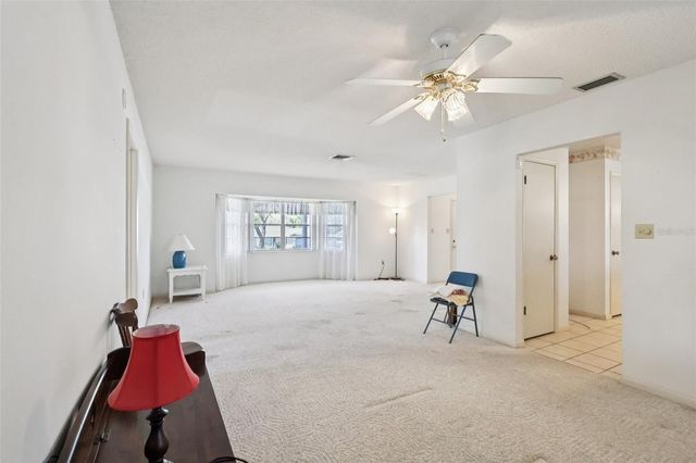 12 SUN AIR BOULEVARD E, Haines City, FL 33844