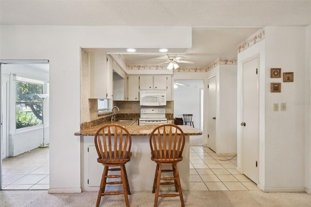 12 SUN AIR BOULEVARD E, Haines City, FL 33844